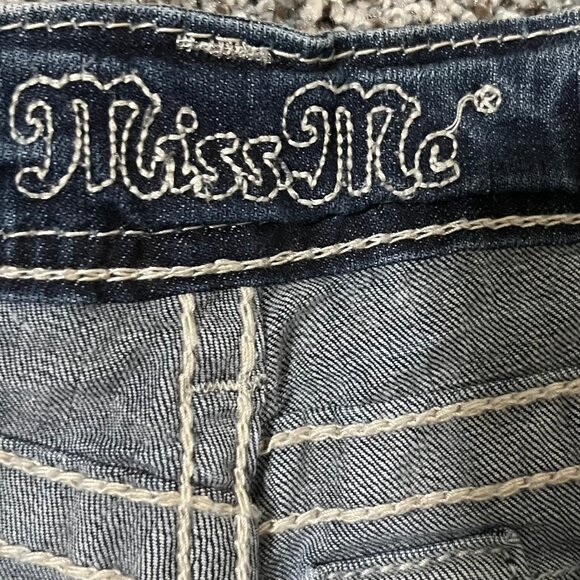 Miss Me Denim Jeans Shorts, Women's size 27, Signature Shorts - Picture 7 of 14